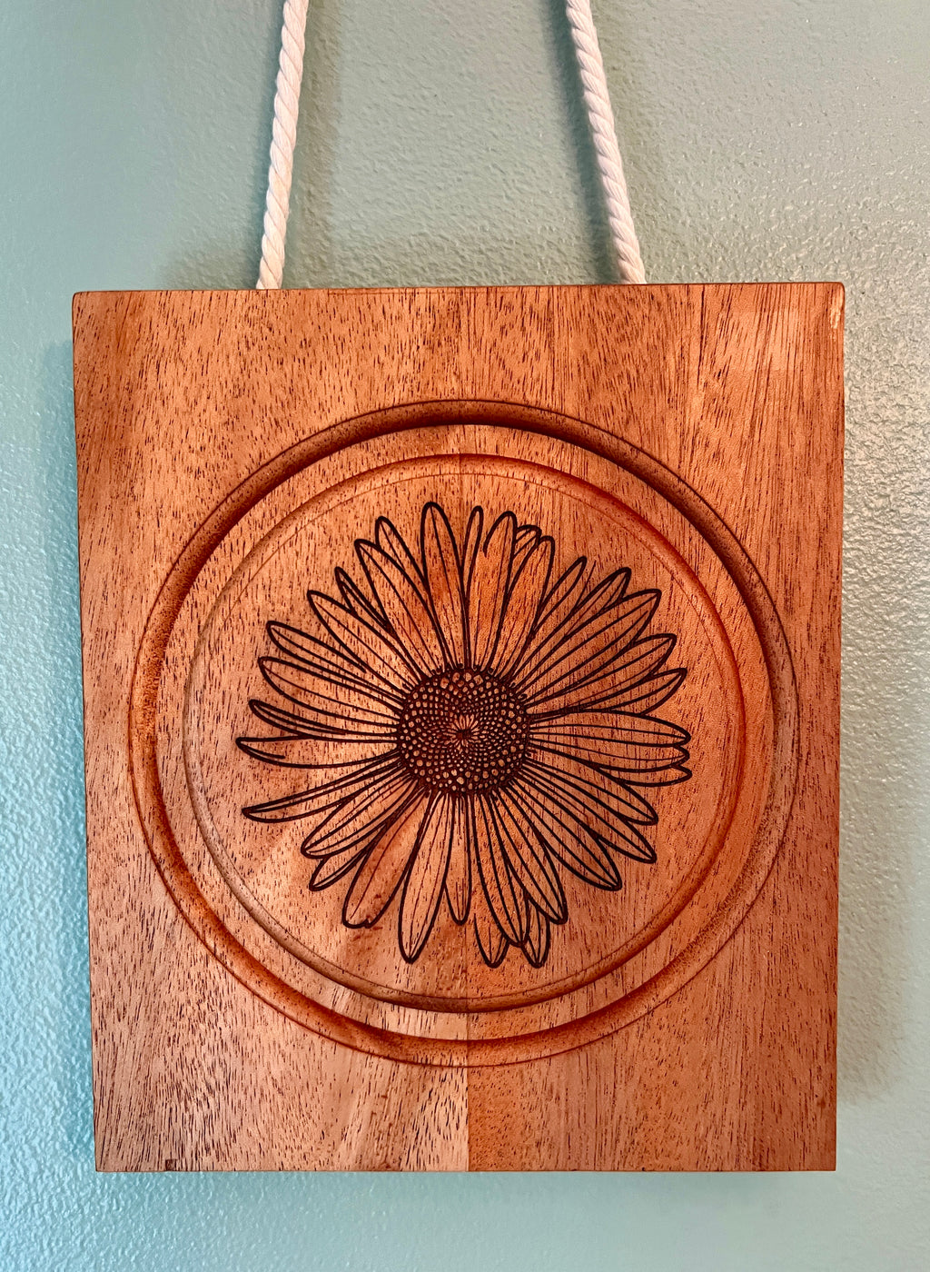 Mahogany Daisy Wall Hanging