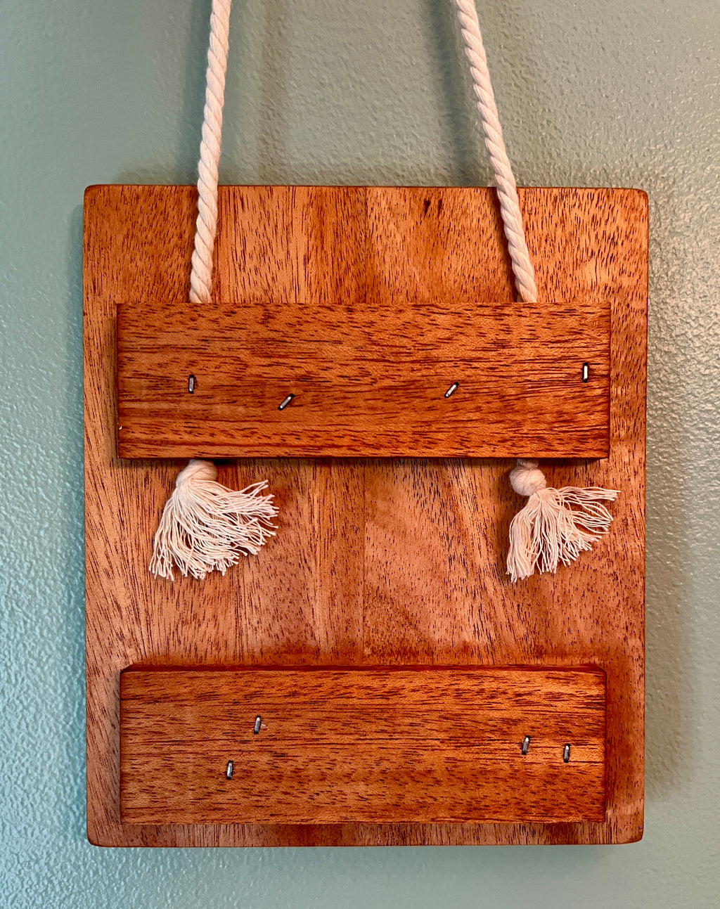 Mahogany Daisy Wall Hanging